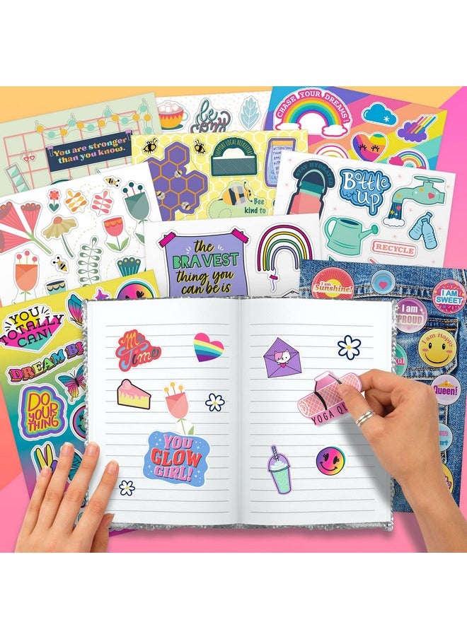 فاشون إينجلز - أكثر من 1000 ملصق لطيف للأطفال - ملصقات إيجابية للصحة العقلية - كتاب ملصقات مكون من 40 صفحة لسجلات القصاصات والمخططات والمكافآت، للأعمار من 6 سنوات فما فوق - Image 1