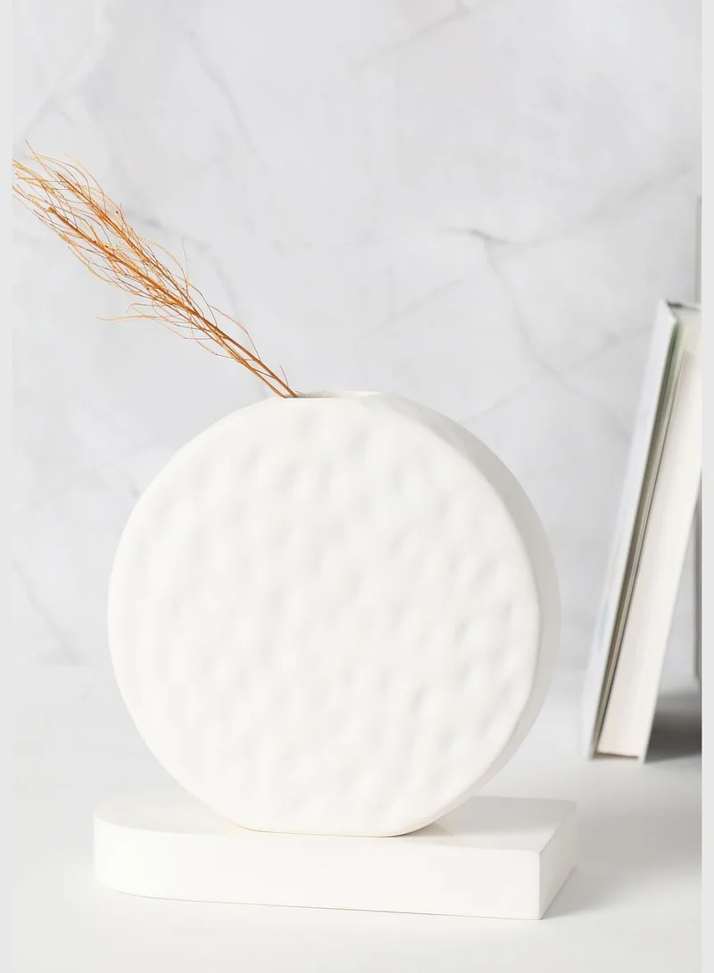 Bonhomie Modern Chalk Textured Round Ceramic Flower Vase For Home Décor