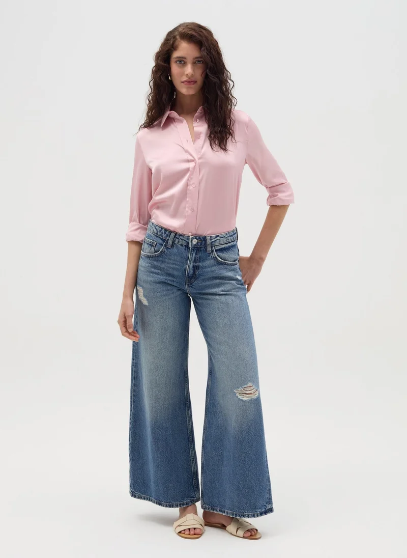 او في اس لوتس