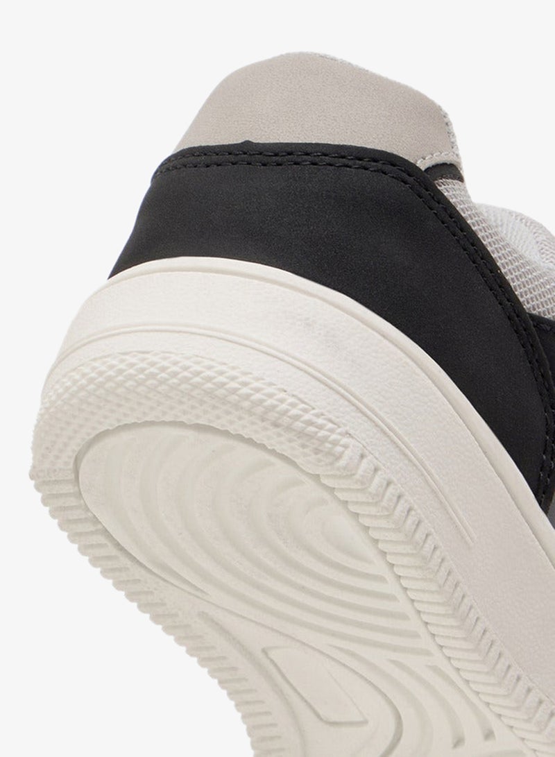 JUNIORS Boys Panelled Sneakers with Hook and Loop Closure - Image 5