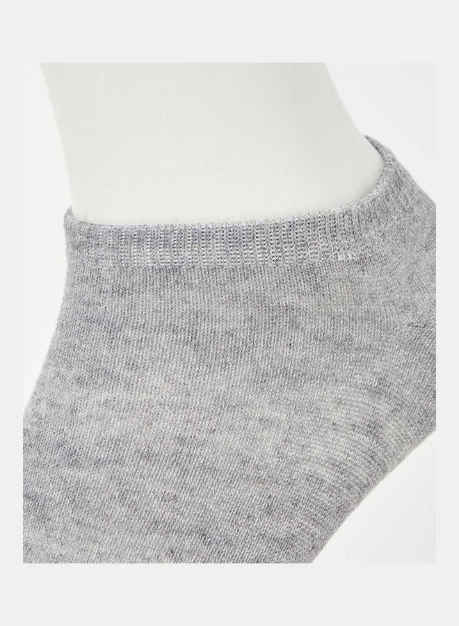Styli Pack of 3 - Solid Shoe Liner Socks  - Image 3