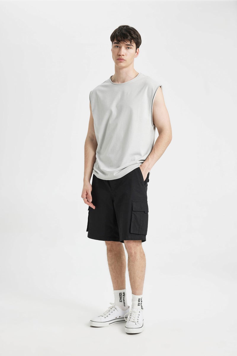 DeFacto Man Cargo Fit Gabardine Bermuda - Image 4