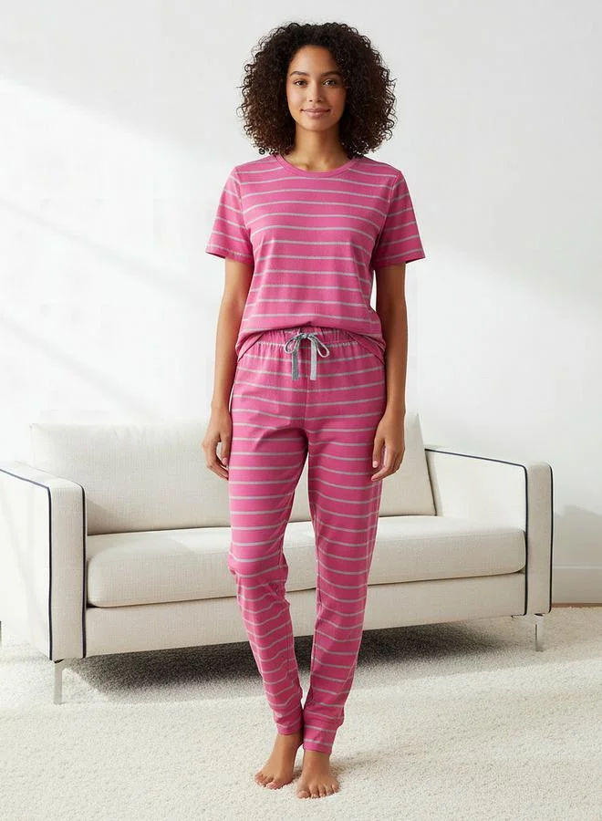 سبلاش فيڤ طقم بيجاما تي شيرت وبنطلون مخطط