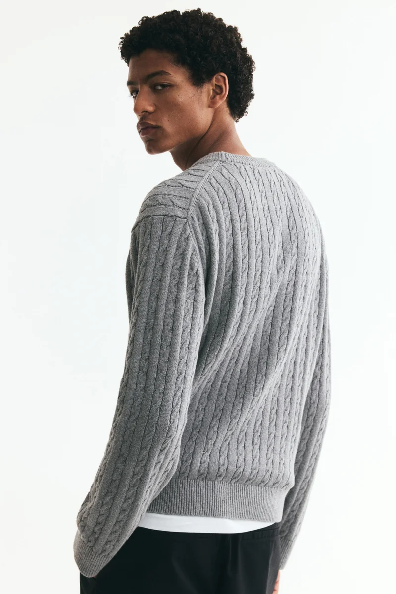 H&M  Regular Fit Cable-knit jumper for Men | Best Price UAE