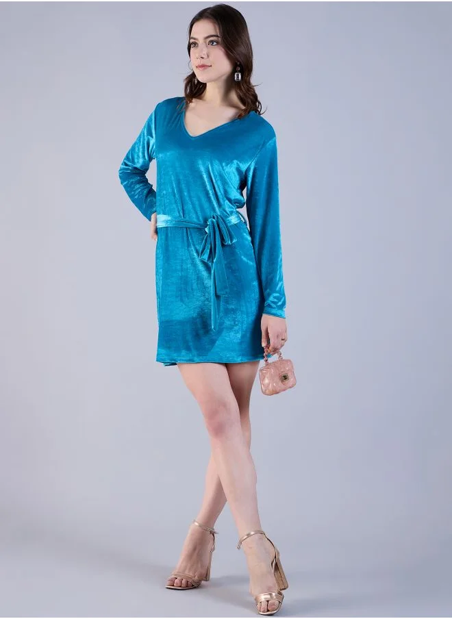 مرفوعة Women Fitted Party Wear Solid Wrap Dress