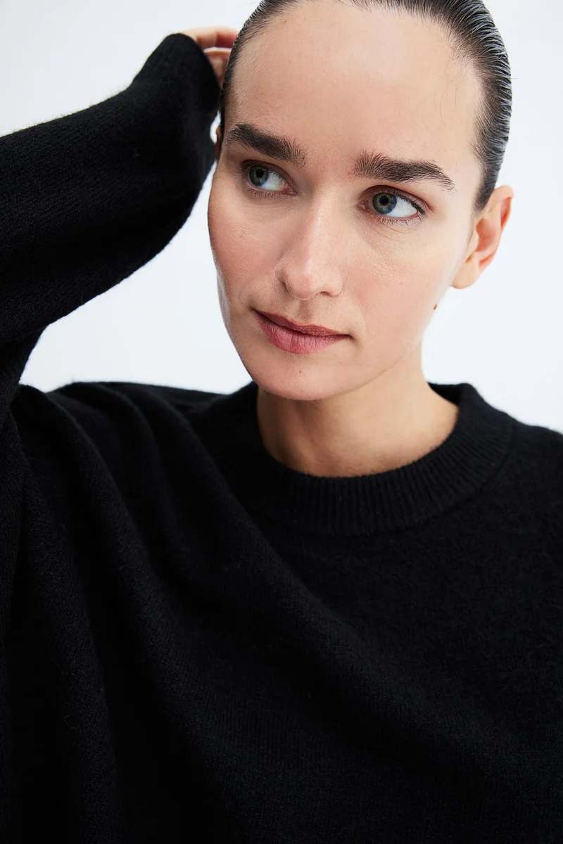 H&M Mama Slit-Hem Jumper