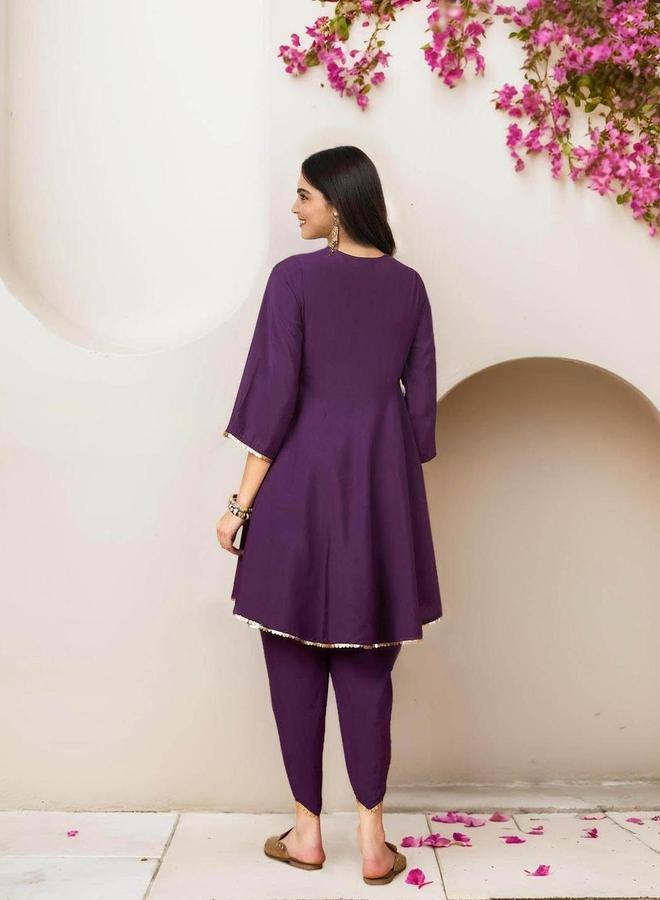 آي شين طقم كورتا قطني بلون بنفسجي مع بنطال - Image 3