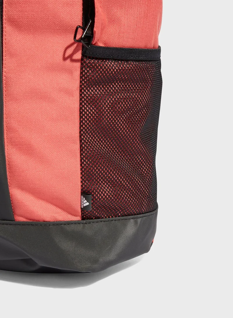 adidas حقيبة ظهر مزينة بشعار الماركة