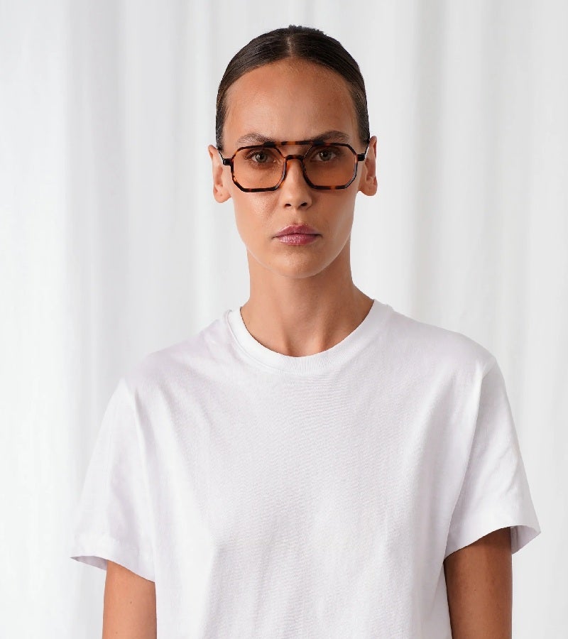  اكسبليست باوتس نظارات شمسية أنيقة للجنسين ريتشارد بتدرج بنفسجي وعدسة عسلية - Image 4