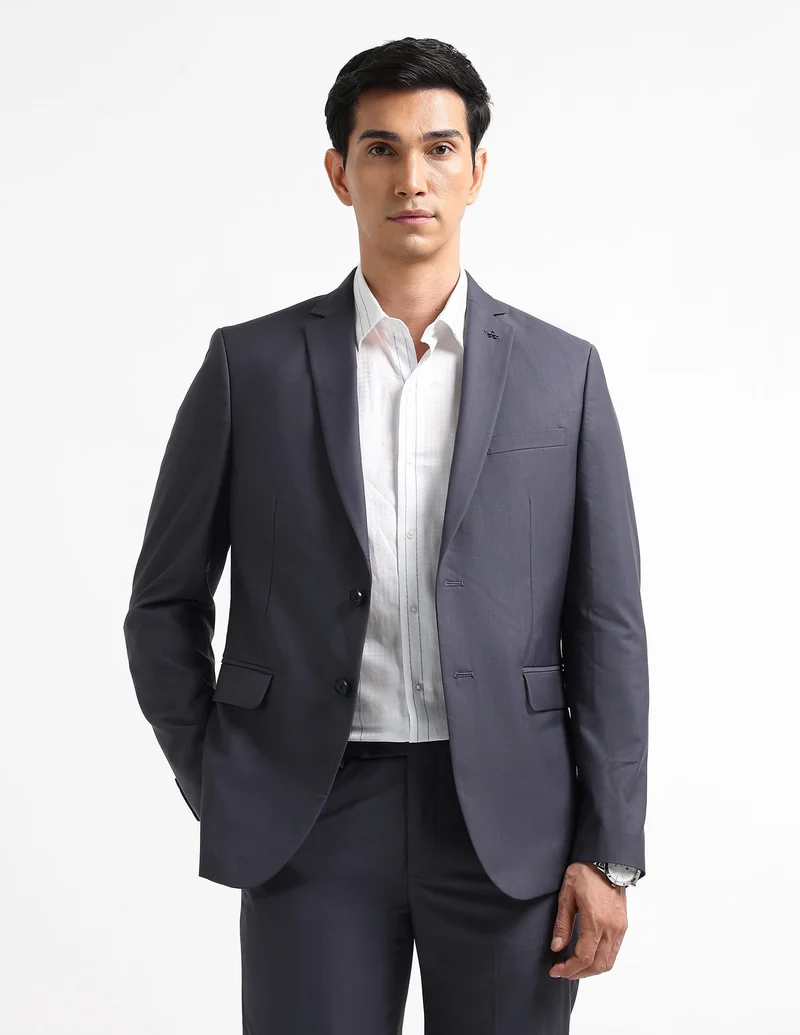 Arrow Solid Tailored Fit Suit
