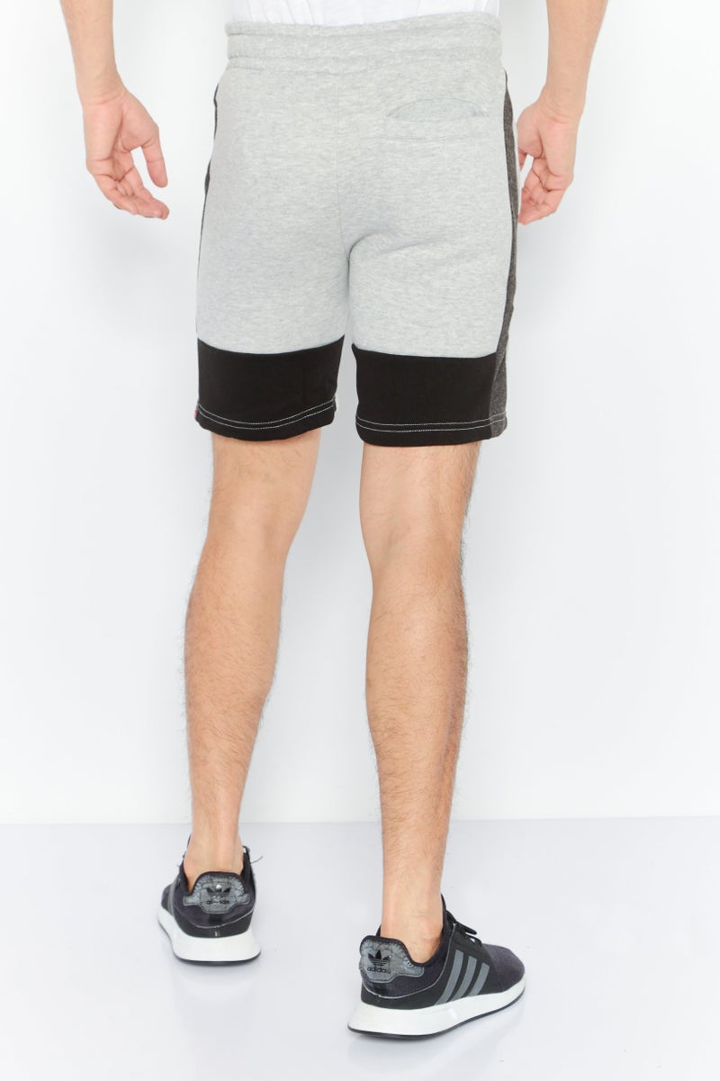 CROSSHATCH Men Heather Basic Shorts, Grey - Image 2