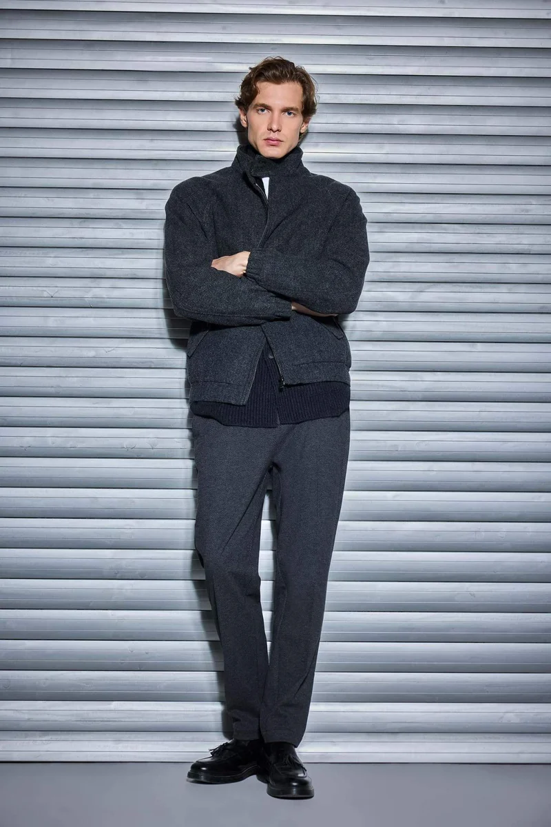 ديفاكتو Straight Fit Regular Hem Combed Cotton Trousers
