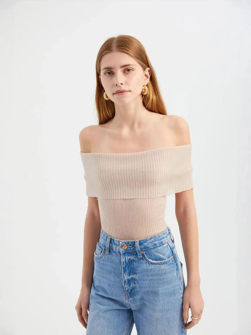 HICCUP Knitted Ribbed Short-Sleeve Cropped Top