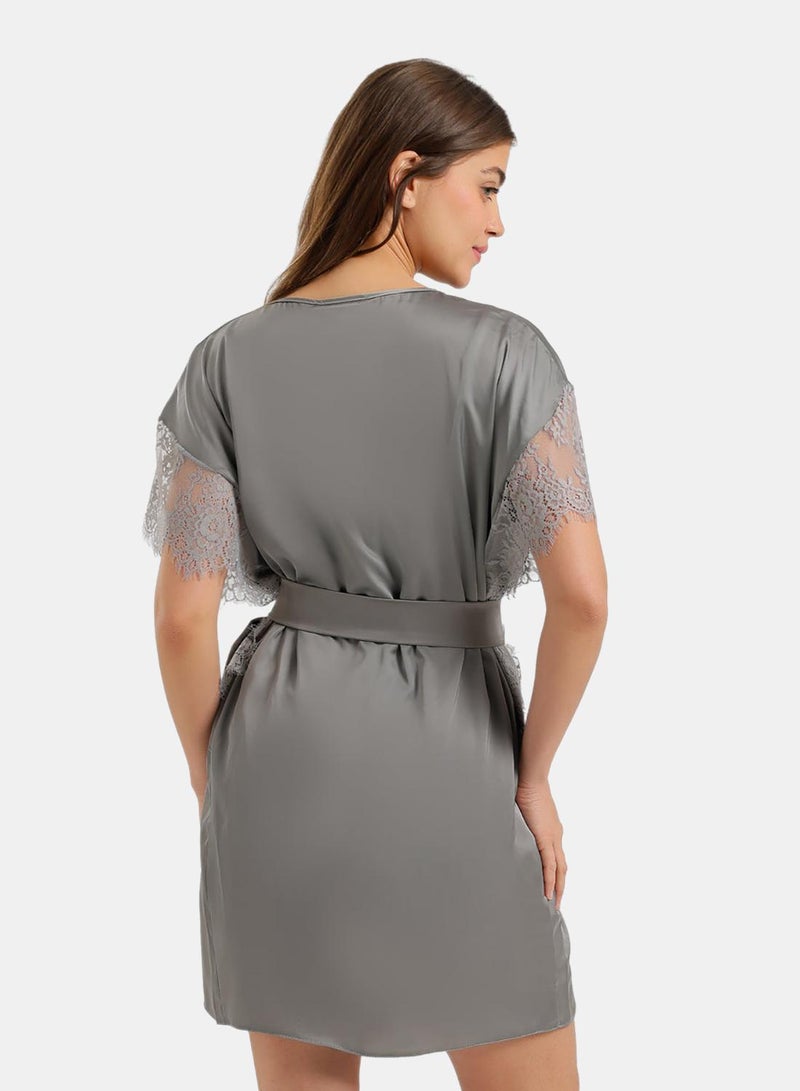 Carina Lace-Sleeve Satin Robe - Image 4