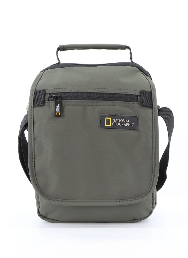 ناشيونال چيوغرافيك National Geographic Mutation Utility Bag With Flap Khaki, Casual Durable Water Resistant Top Handle Carry Bag For Men And Women, School College University Business And Outdoor Daypack