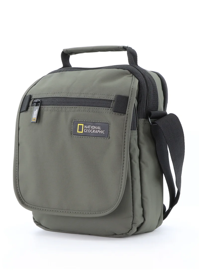 ناشيونال چيوغرافيك National Geographic Mutation Utility Bag With Flap Khaki, Casual Durable Water Resistant Top Handle Carry Bag For Men And Women, School College University Business And Outdoor Daypack