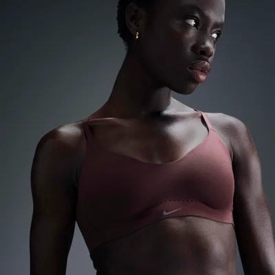 Nike Women's Alate Minimalist Light-Support Convertible Sports Bra