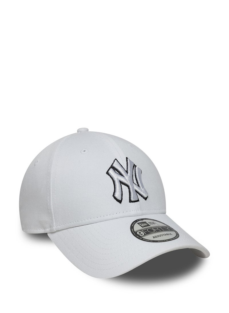 NEW ERA 9Forty Outline New York Yankees Cap  - Image 1
