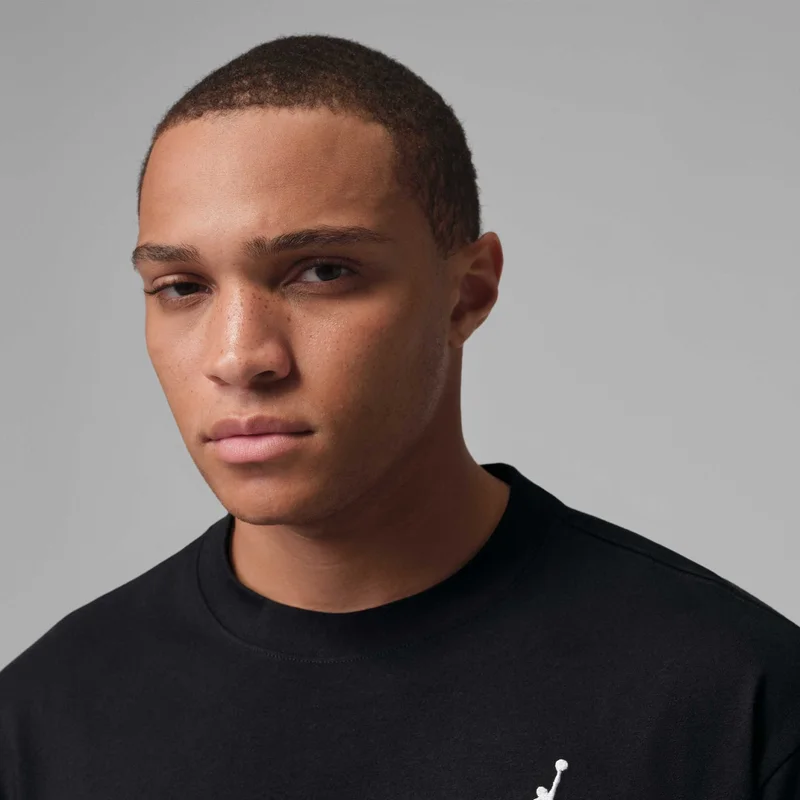 Jordan Black Men's Embroidered Jumpman T-Shirt for Men | Best Price UAE