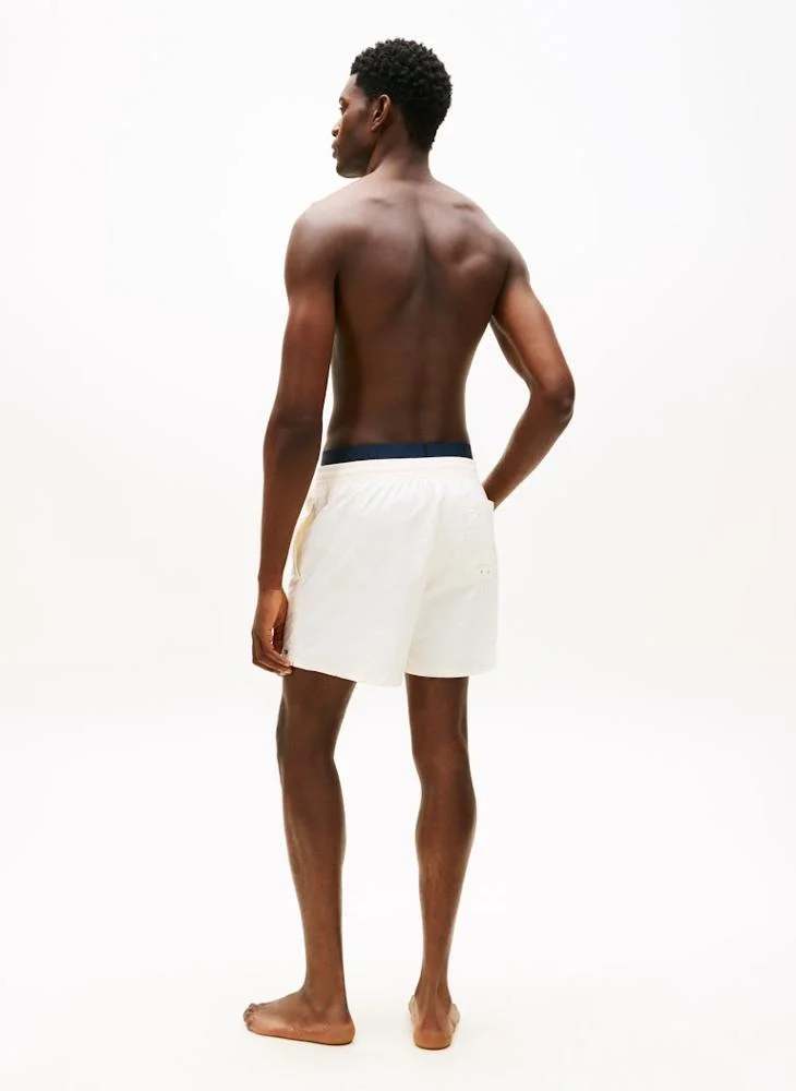 تومي هيلفيغر شورت سباحة متوسط الطول بخصر مزدوج