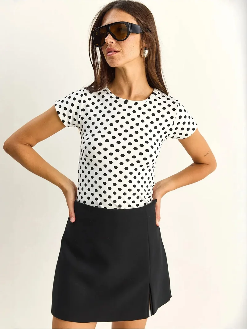 Bianco Lucci LUCCI Polka Dot Crew Neck Crop T-Shirt