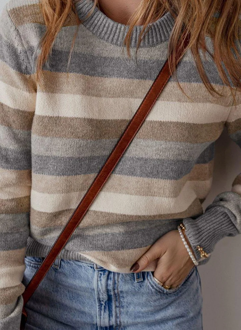 يونيكي Grey  Striped Round Neck Pullover