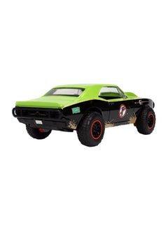 Teenage Mutant Ninja Turtles Jada Metal Die-Cast Chevrolet Camaro Car With Raphael Figure (1:24)  - Image 3