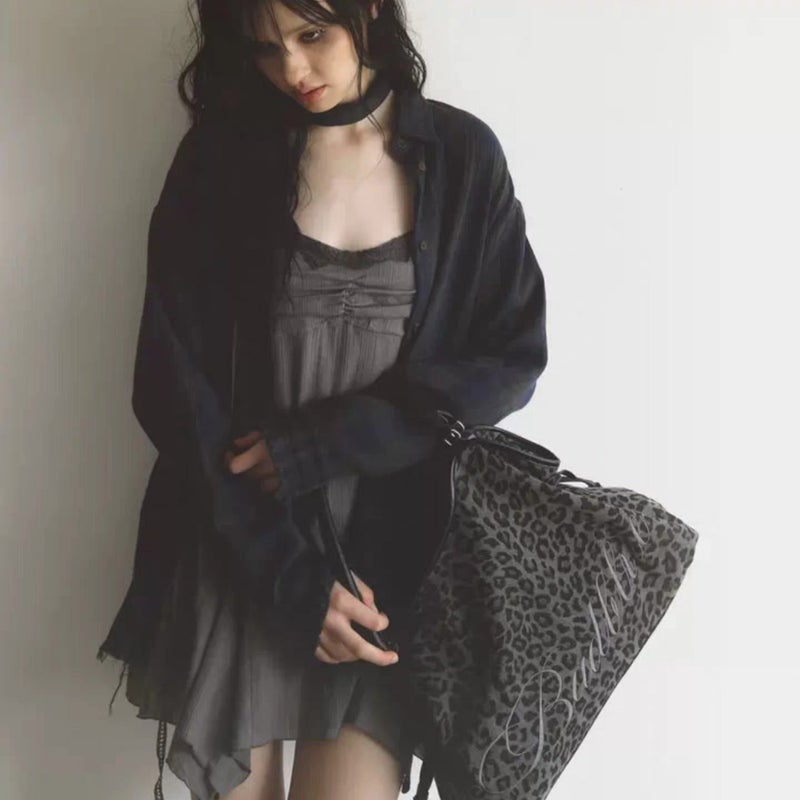 BadBlue Dumpling Tote Bag with Star Pendant - Image 1