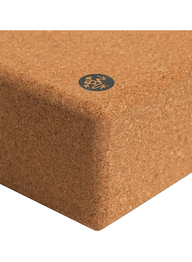 Manduka Cork Yoga Block - Sustainable, Lightweight, and Easy to Grip for Enhanced Yoga Practice - Image 5