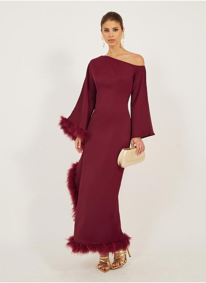 Styli - Asymmetric Neck Faux Fur Trim Maxi Dress - Image 1