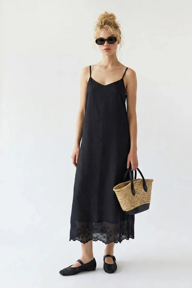 ميكسراي MIXRAY Embroidered A-Line Midi Slip Dress