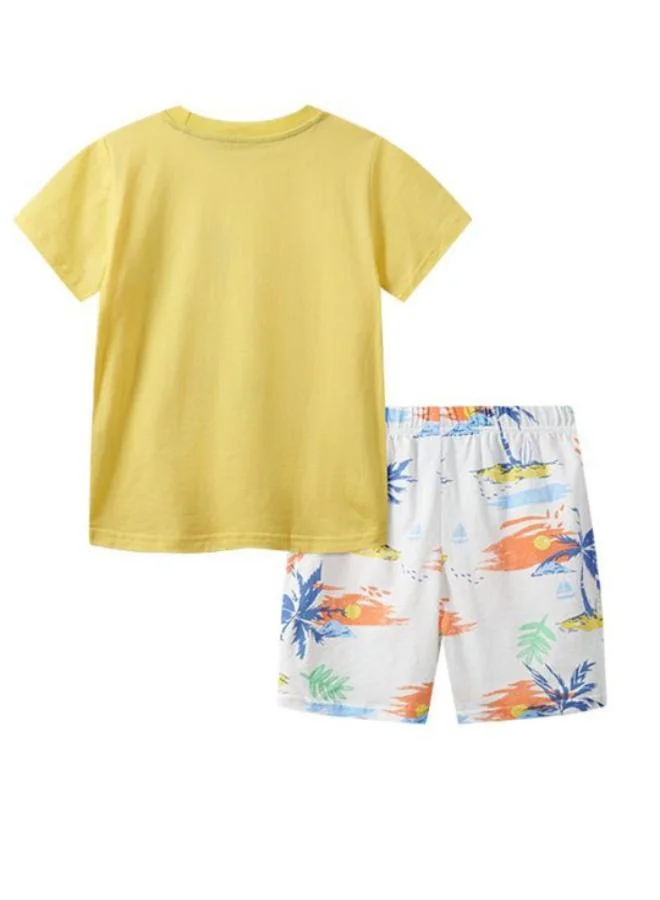 يونيكي Yellow Crew Neck Short Sleeve Printed Tshirt & Shorts
