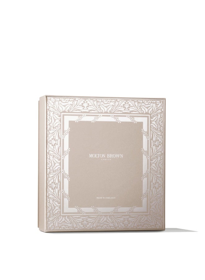 MOLTON BROWN مجموعة عطور الراوند والورد اللذيذة - Image 2