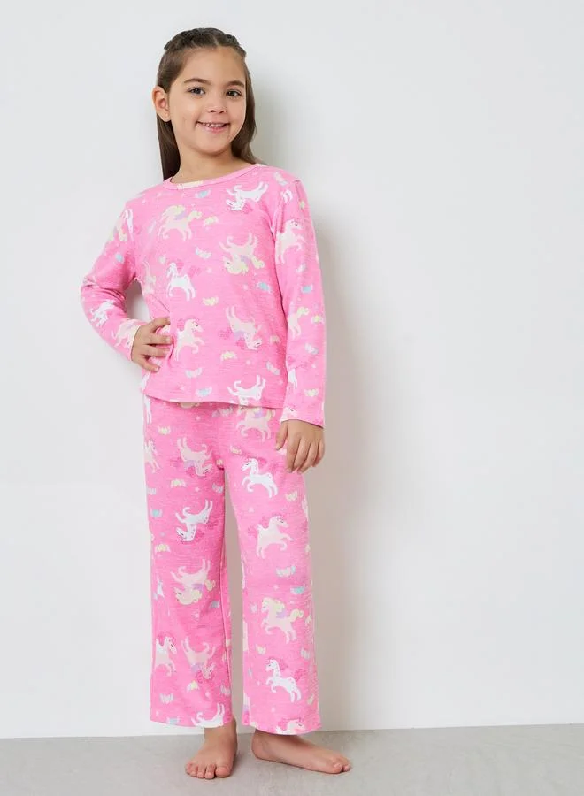 Styli Girls Printed Long Sleeves T-Shirt and Pyjama Set