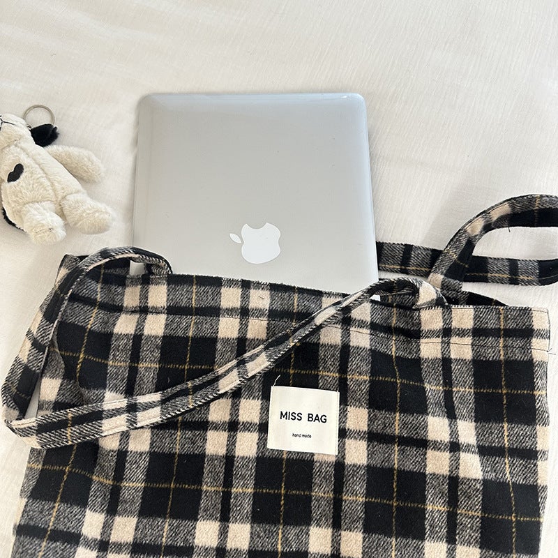 South Korea Dongdaemun New Shoulder Bag Women'S Woolen Fashionable Casual Plaid Student Leopard Print Large Bag Hand Bag - Image 4