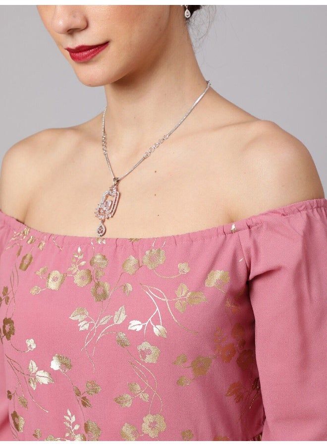 AKS فستان وردي مزخرف بالأزهار بدون أكتاف - Image 2