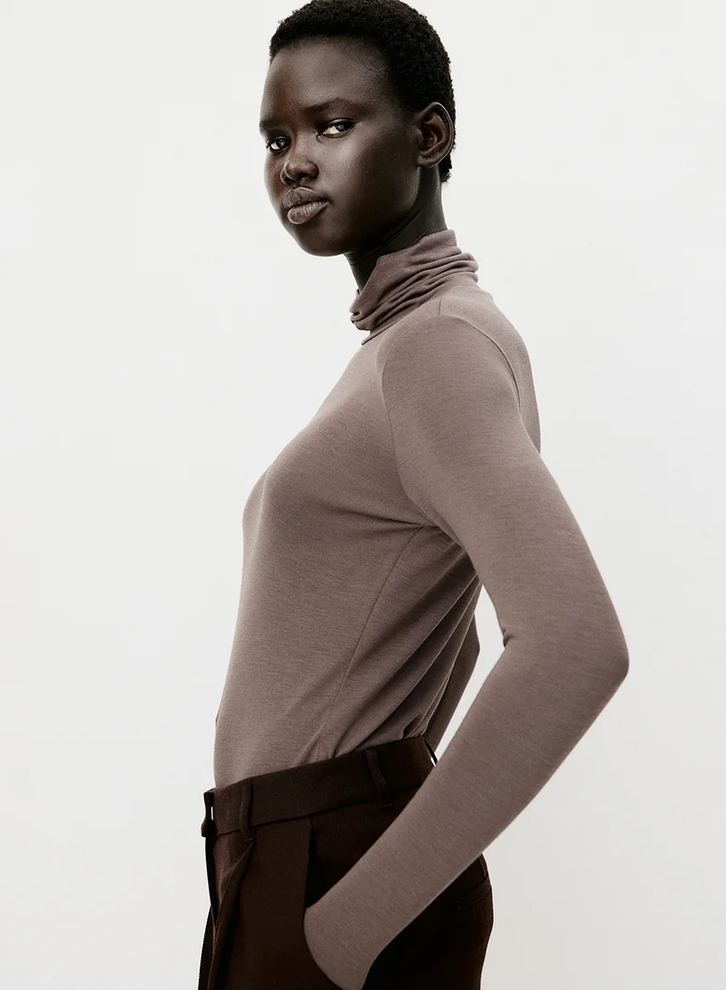 H&M Viscose Polo-Neck Top
