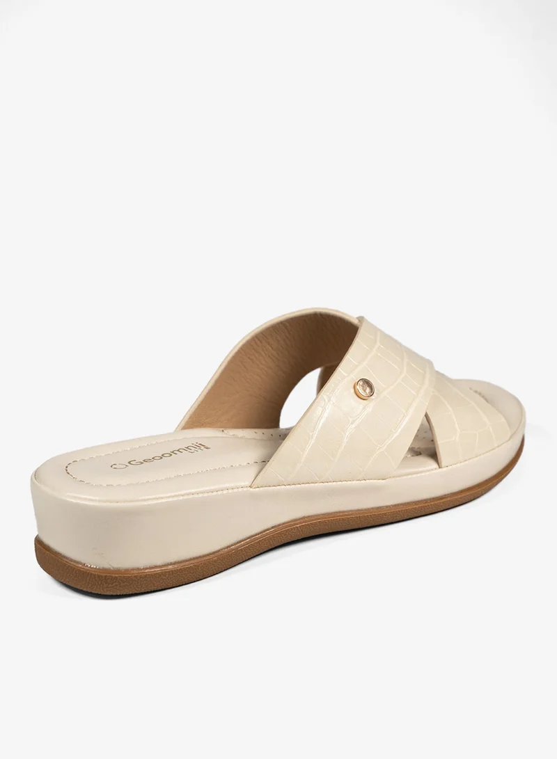 Geoomnii OFF WHITE Geoomnii Comfort Slide Sandals for Women – Cushioned Slip-On Casual Sandals for Daily Wear, Home, Travel & Walking for Women | Best Price UAE