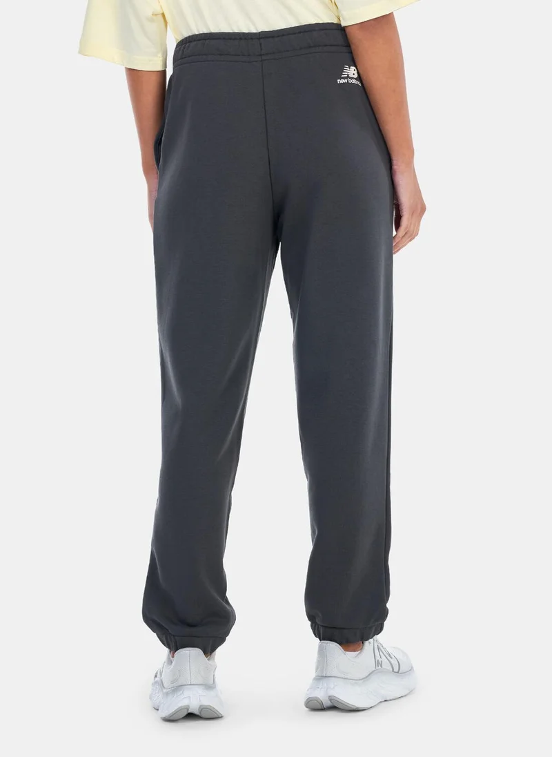 New Balance Women's Essentials Varsity Fleece Pants