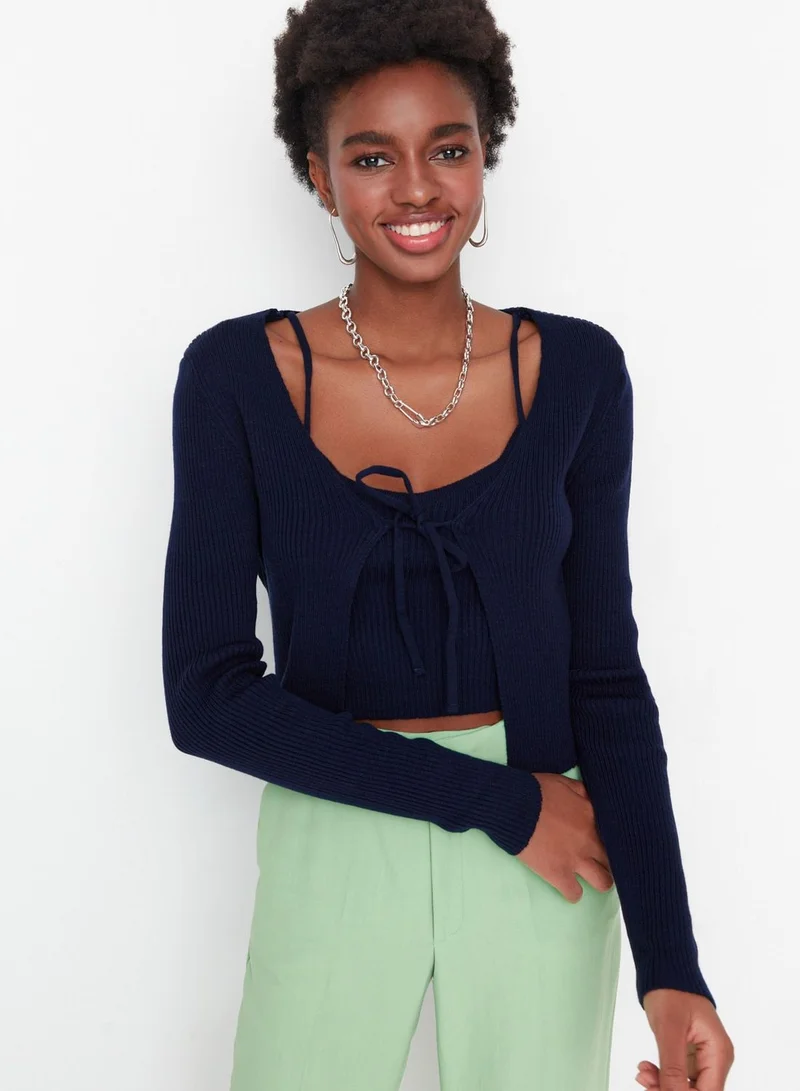 trendyol Tie Detail Cardigan & Crop Top Set