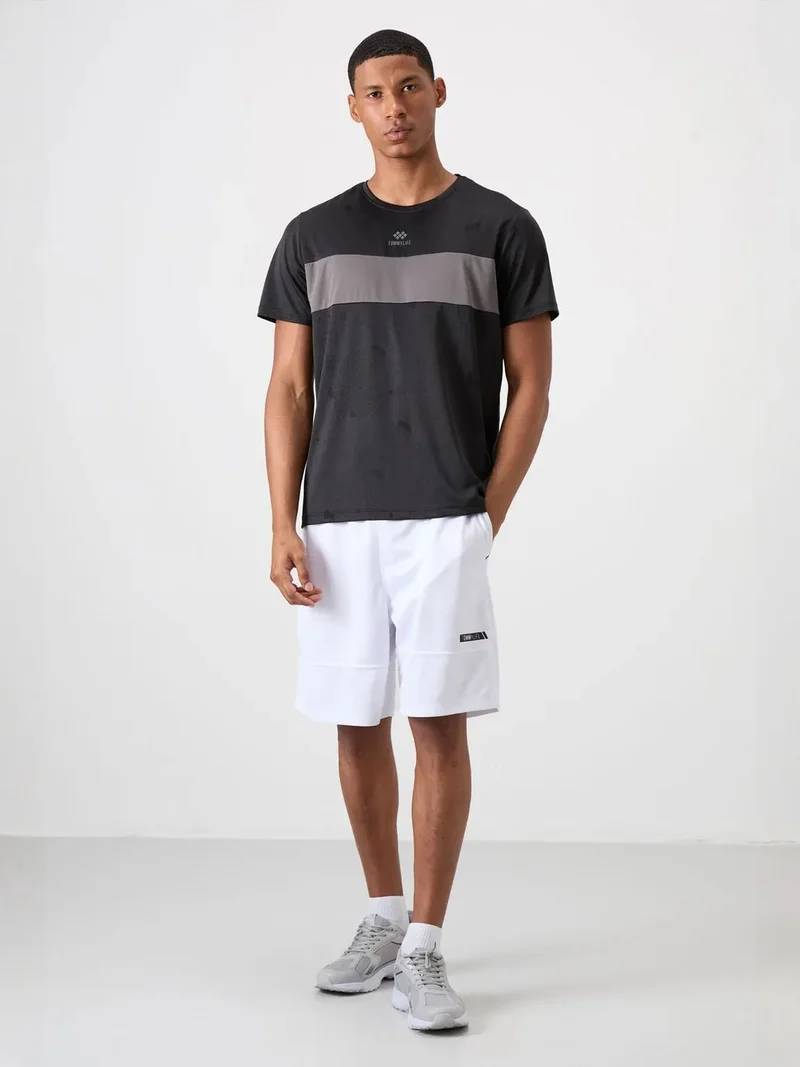 تومي لايف TOMMY Men's Color-Blocked Crew Neck T-Shirt