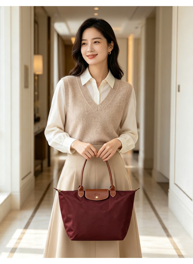 Longchamp women's camera shoulder bag, medium tote, made of recycled polyamide canvas with leather trim, zip closure, burgundy - Image 2