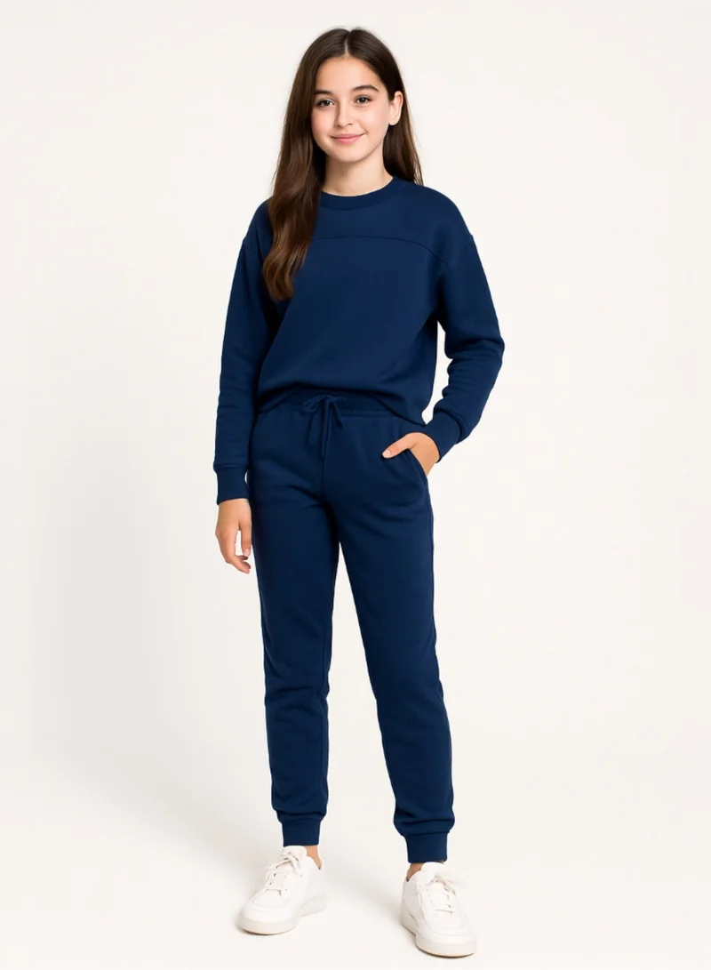 فكتور اند جين طقم مكون من قطعتين مريح يناسب الجسم