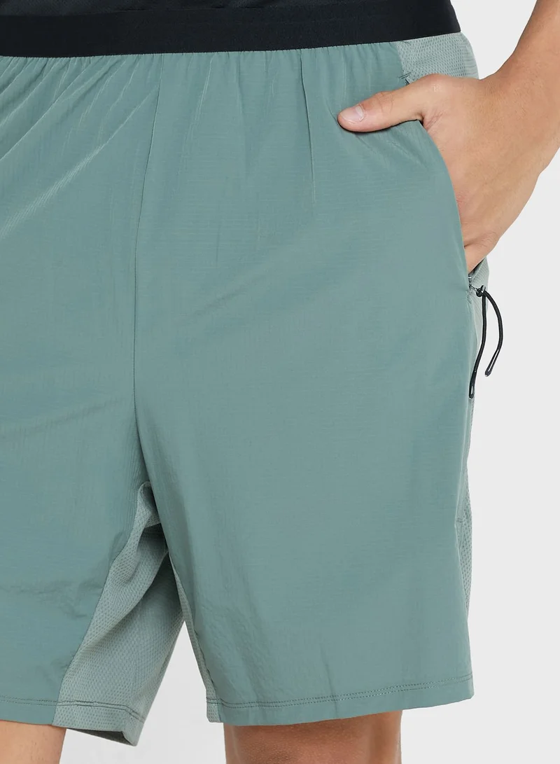 Superdry Train Hybrid Shorts