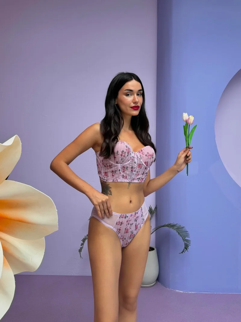 كانسوي Glittery Floral Patterned Supported Lilac Bustier Set (682T)