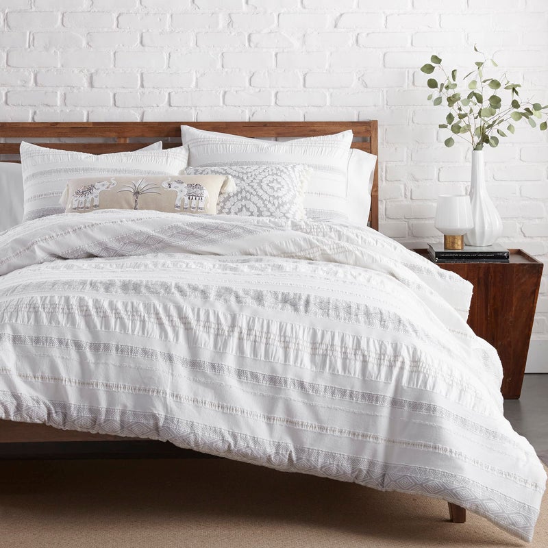 Levtex Home Levtex Home  Pickford Duvet Cover Set  FullQueen Duvet Cover  Two Standard Pillow Cases  Grey Taupe OffWhite  Jacquard Tribal  Duvet Cover 90 x 94in and Pillow Case 26 x 20in  Cotton 