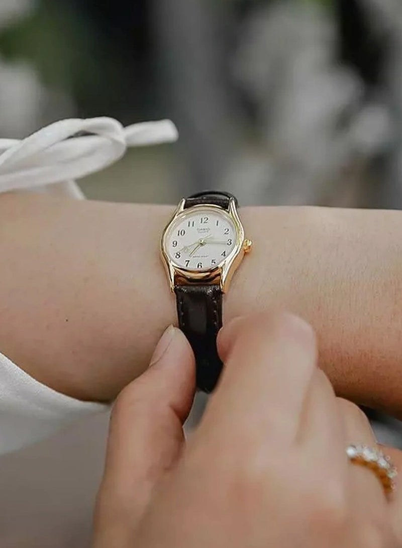 CASIO Women's Leather Analog Wrist Watch LTP-1094Q-7B1RDF - Image 3