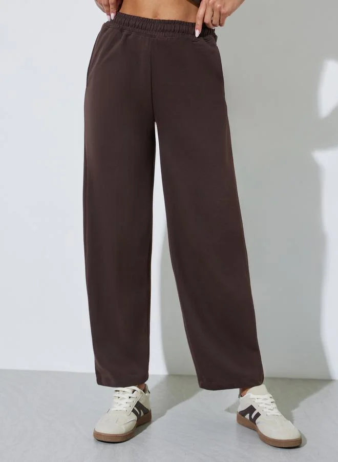 ستايلي Brown Barrel Fit Cotton Blend Joggers