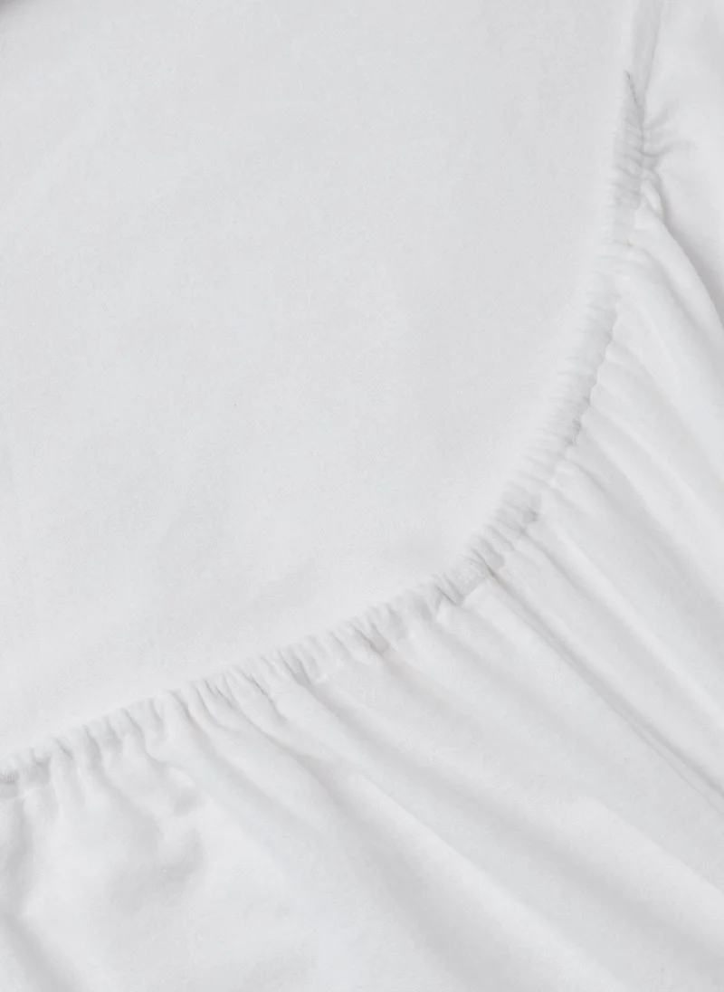 ماتلان White Brushed Fitted Sheet