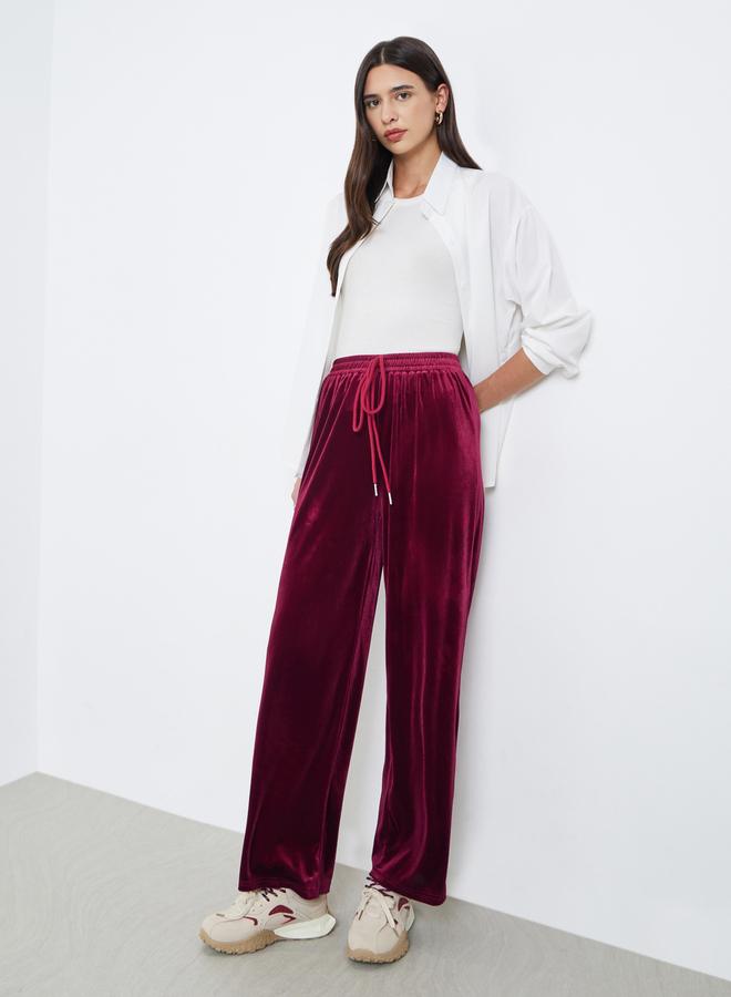 Styli Women Burgundy Plain Velvet Wide Leg Pants - Image 1